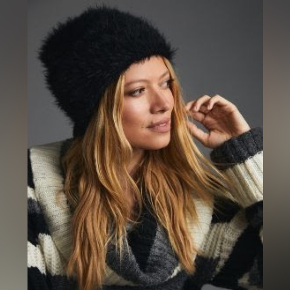 NWT Anthropologie fuzzy black winter beanie hat